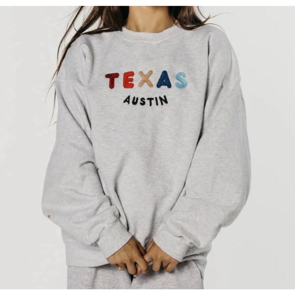 Austin Texas Sweatshirt Size L Light Gray Embroidered Fleece Cotton Blend Cozy